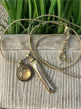 Lucky brand Pendant Necklace Round yellow acrylic charm & rectangle bar charm